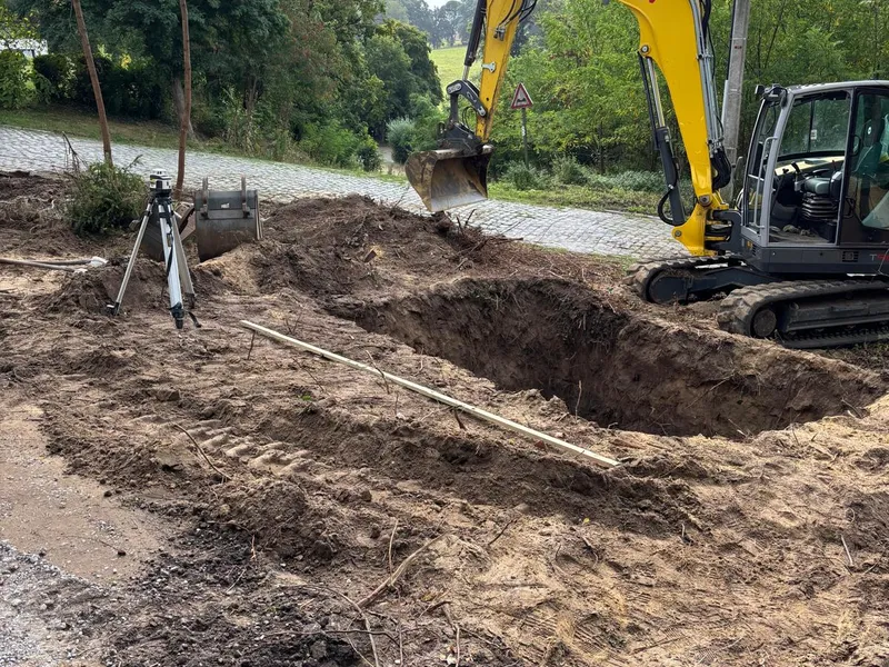Terrassement, fondations et plancher — photo de chantier